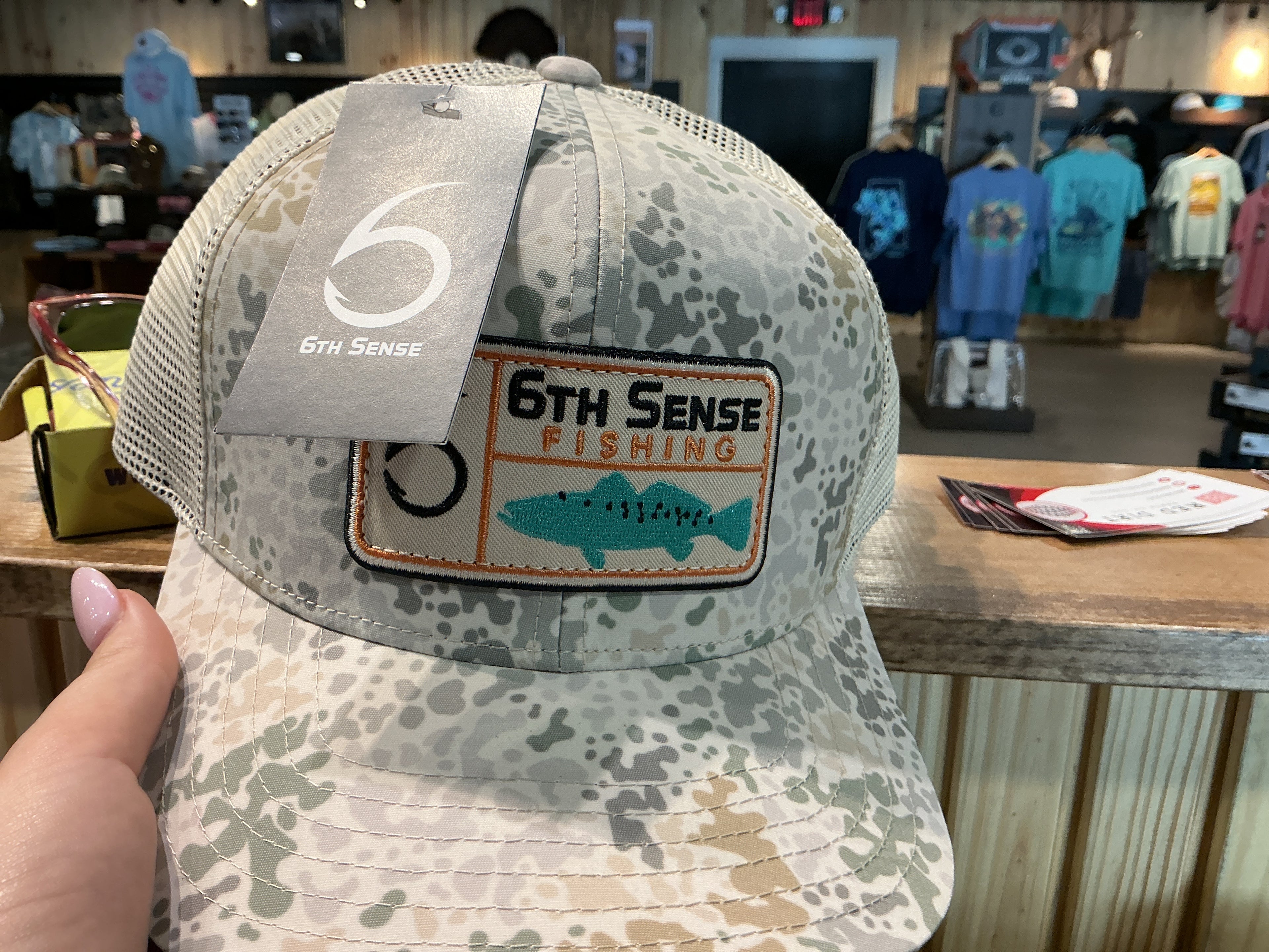6th sense pokadot hat